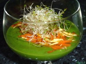 AlimenVie cycle initiation soupe crue avocat pourpier salade carottes céleri au curry
